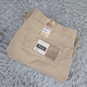 Dockers Premium Khaki Pants Mens 38x30 Tan New D4 Relaxed Fit Comfort Khaki